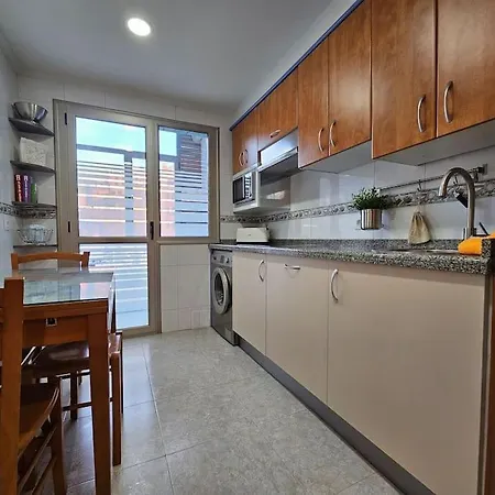 1a109 En By R2r Consulting *