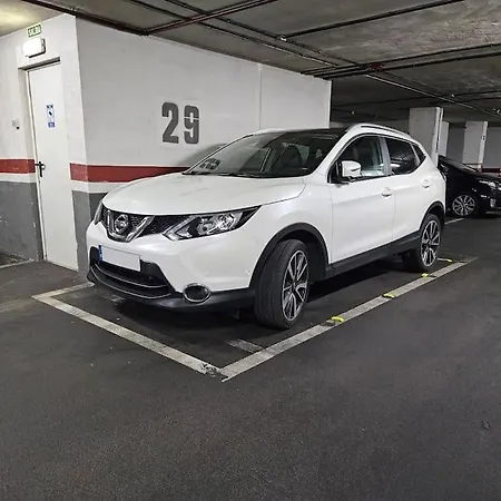 1a109 Comodo Y Con Garaje Apartamento Gijón