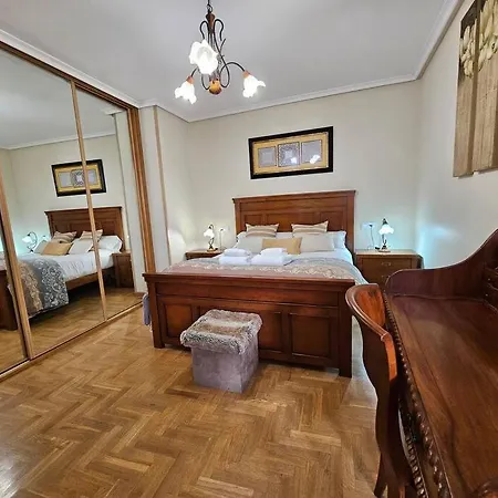 Apartamento 1a109 Comodo Y Con Garaje